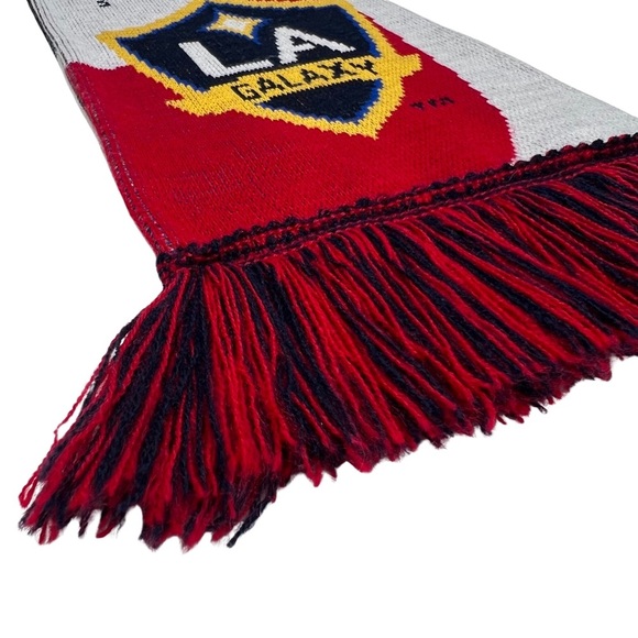 RARE LA Galaxy FC Logo Scarf Los Angeles Soccer Team HTF Knit Red Blue Yellow - Picture 8 of 15